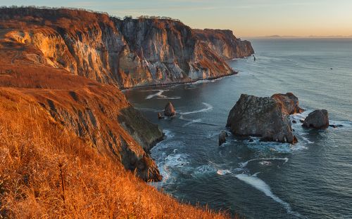 Рассвет в бухте Гротовая