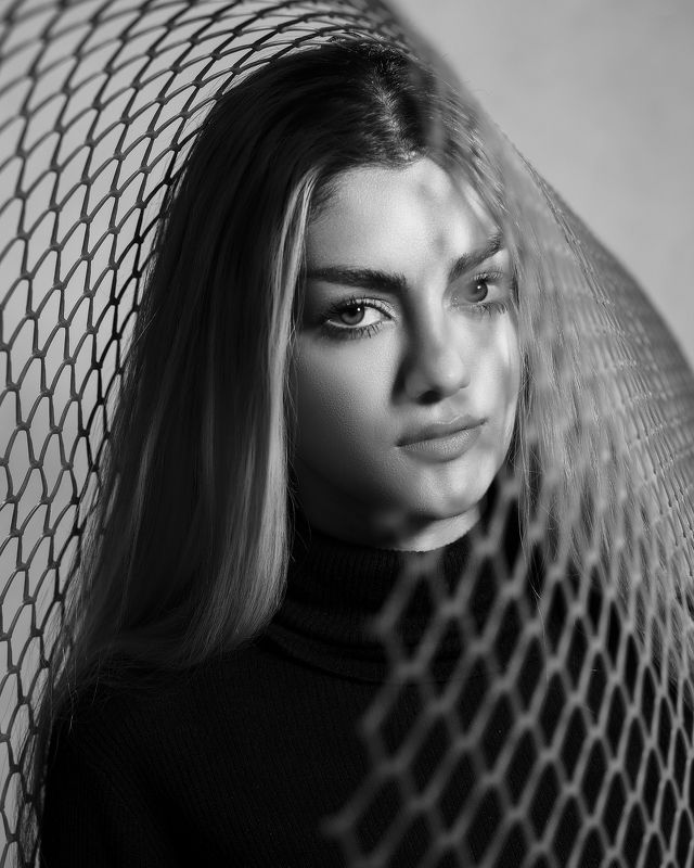 Honeycomb shadows фото превью