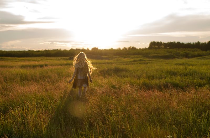 студия, девушка, портрет мне бы в лето... фото превью
