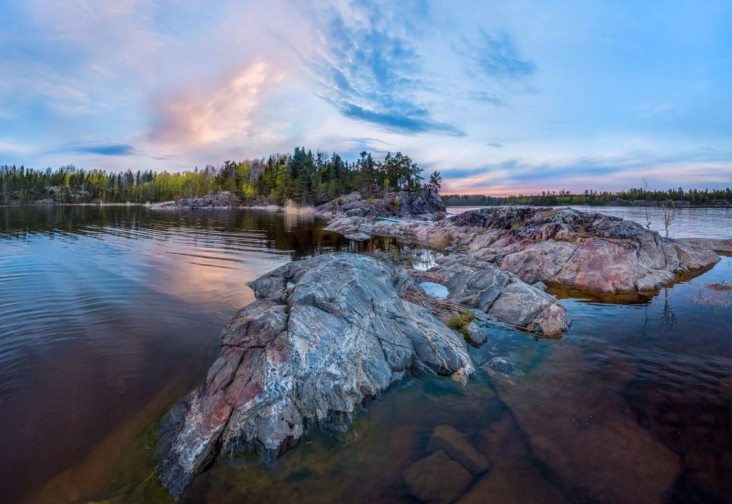 ладожское озеро, карелия, шхеры,  природа, скалы, вода, лес, сосны, остров, сумерки, гранит, закат., Лашков Фёдор