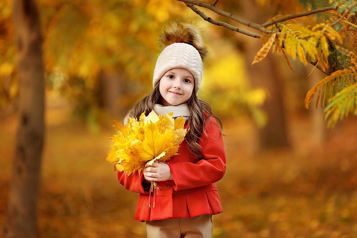 фотопрогулка, радость, счастье, радость, портрет, осень, осенние листья, осенние краски, красотка, закатное солнышко, закат, детское фото, детский фотограф, детский и семейный фотограф ольга францева, детские фото, детская фотосессия, девочка, Францева Ольга