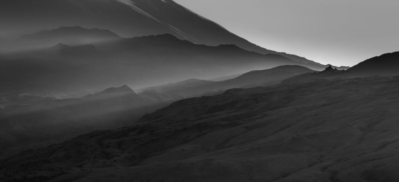 лучи камчатка россия горы вулкан земля долина Рассвет камчатки фото превью