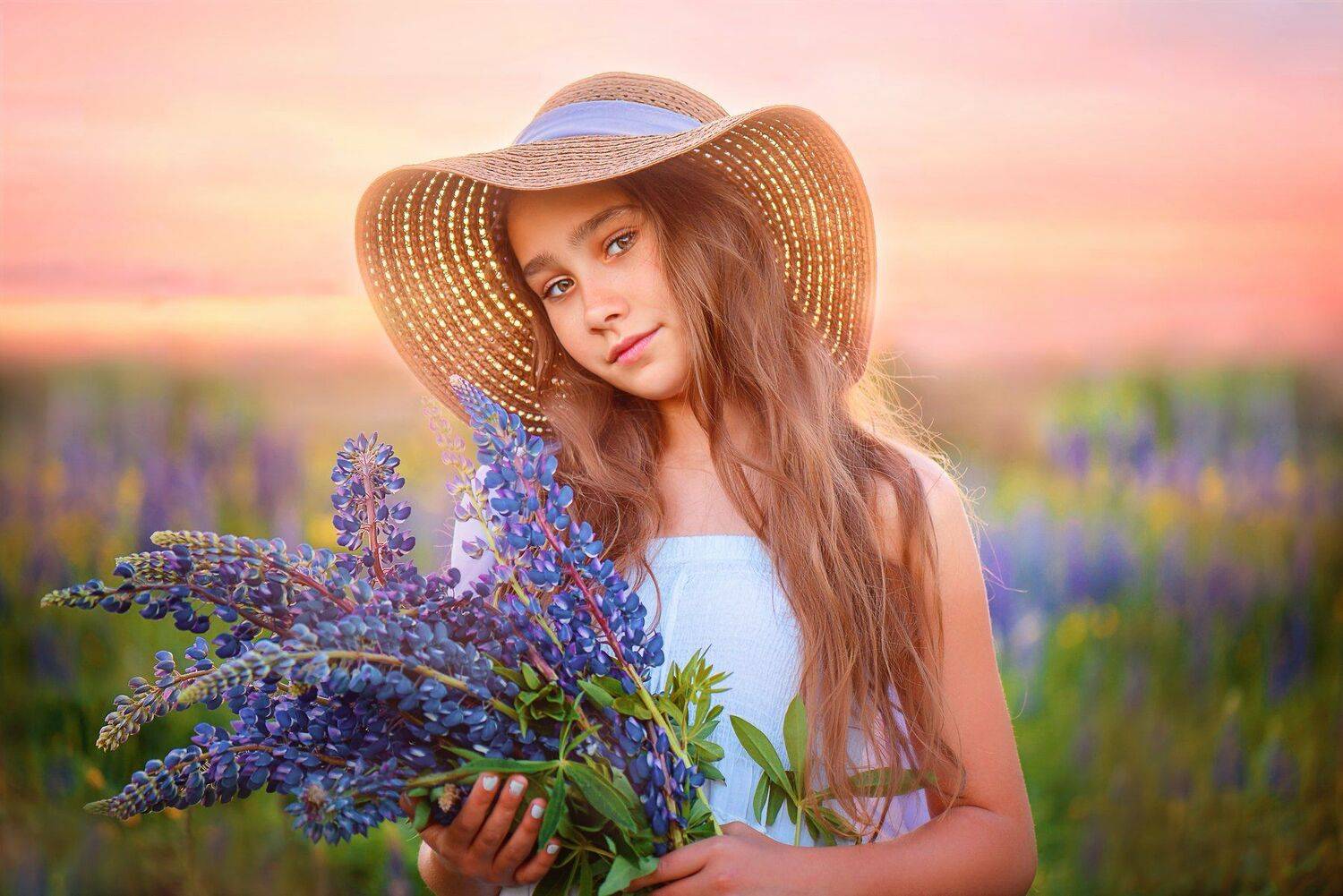 лето цветы люпины закат девочка, Максимова Людмила