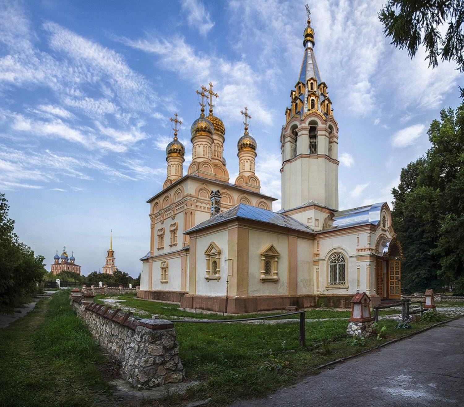 , Анатолий Зверев