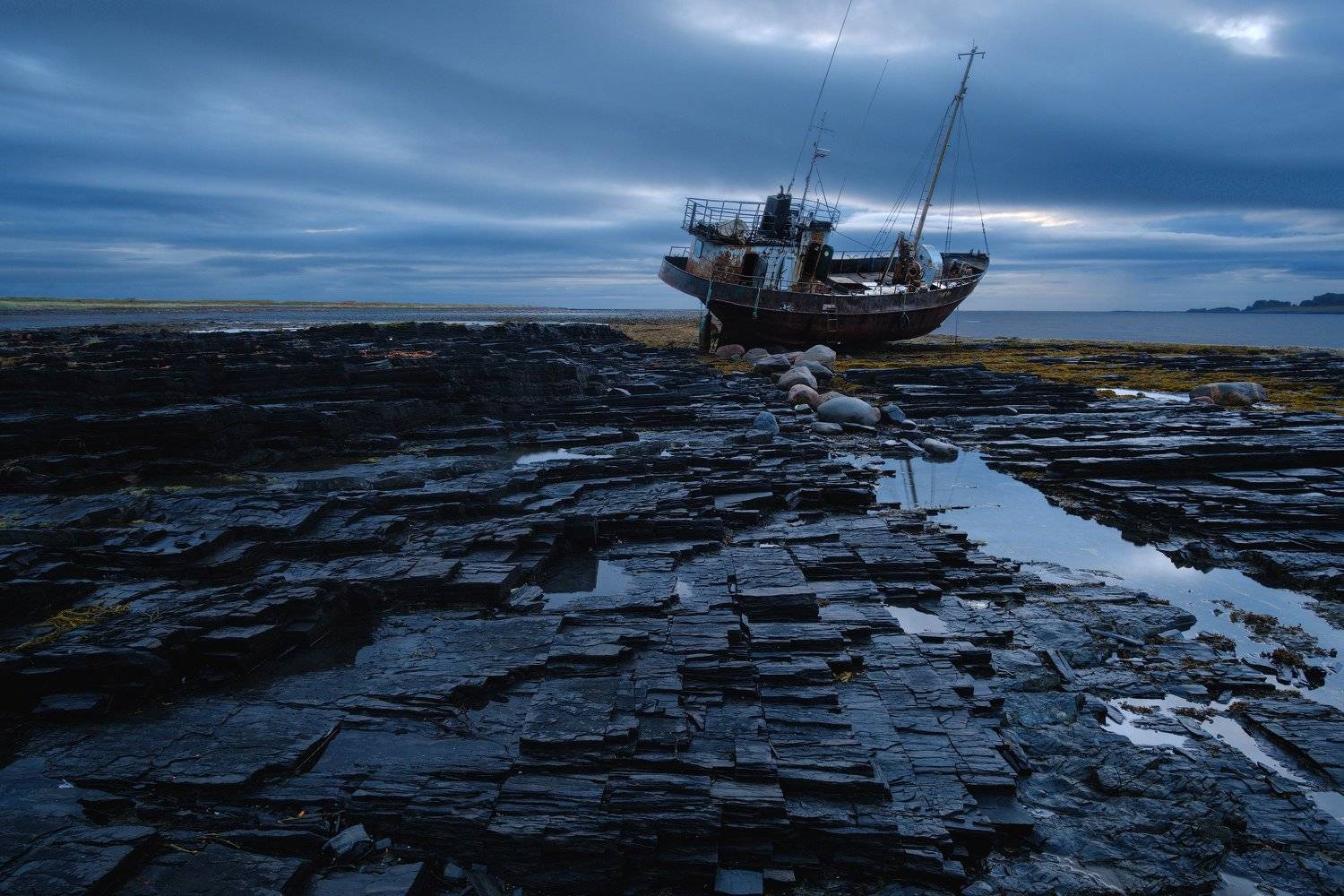 россия, кольский полуостров, север, рыбачий, природа, пейзаж, осень, море, рассвет, сумерки, вода, корабль, Оборотов Алексей