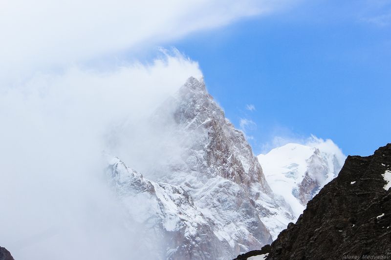 таджикистан, фаны, фанские, озеро, горы, река, панорама, азия, скалы, ледник Алаудинский перевал фото превью