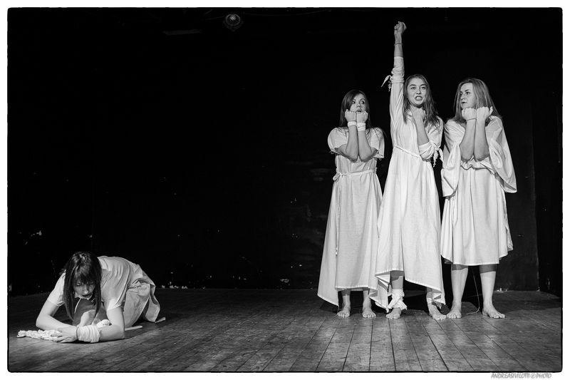 Theater Photo Ekaterinburg Russia Artist BW B&W Fujifilm Girls Reportage Live People Amateur theater in Ekaterinburg фото превью