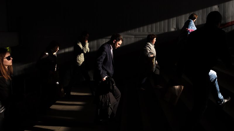 город, подольск, тени, уличная фотография, уличное, стритфото, стрит фотография, street фотография На работу фото превью