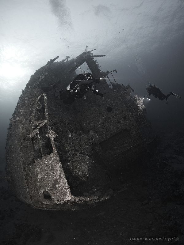 Kimon M  Затонувшее судно Kimon M, нос корабля. фото превью