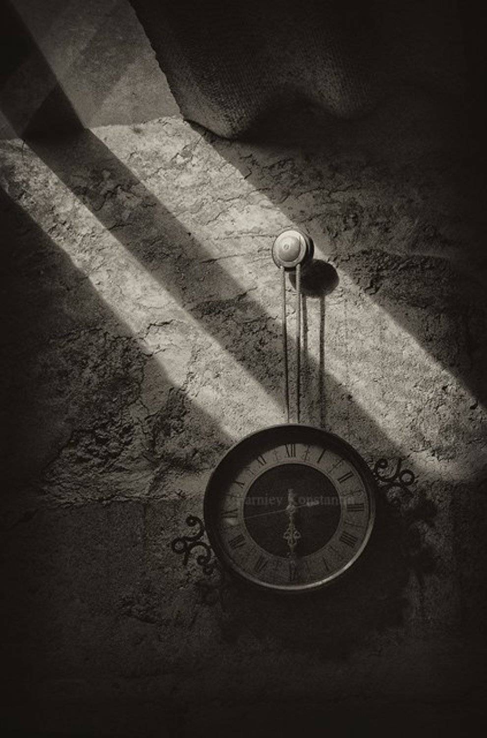 часы, жанр, время, ч/б, сепия,, Konstantin Farniev