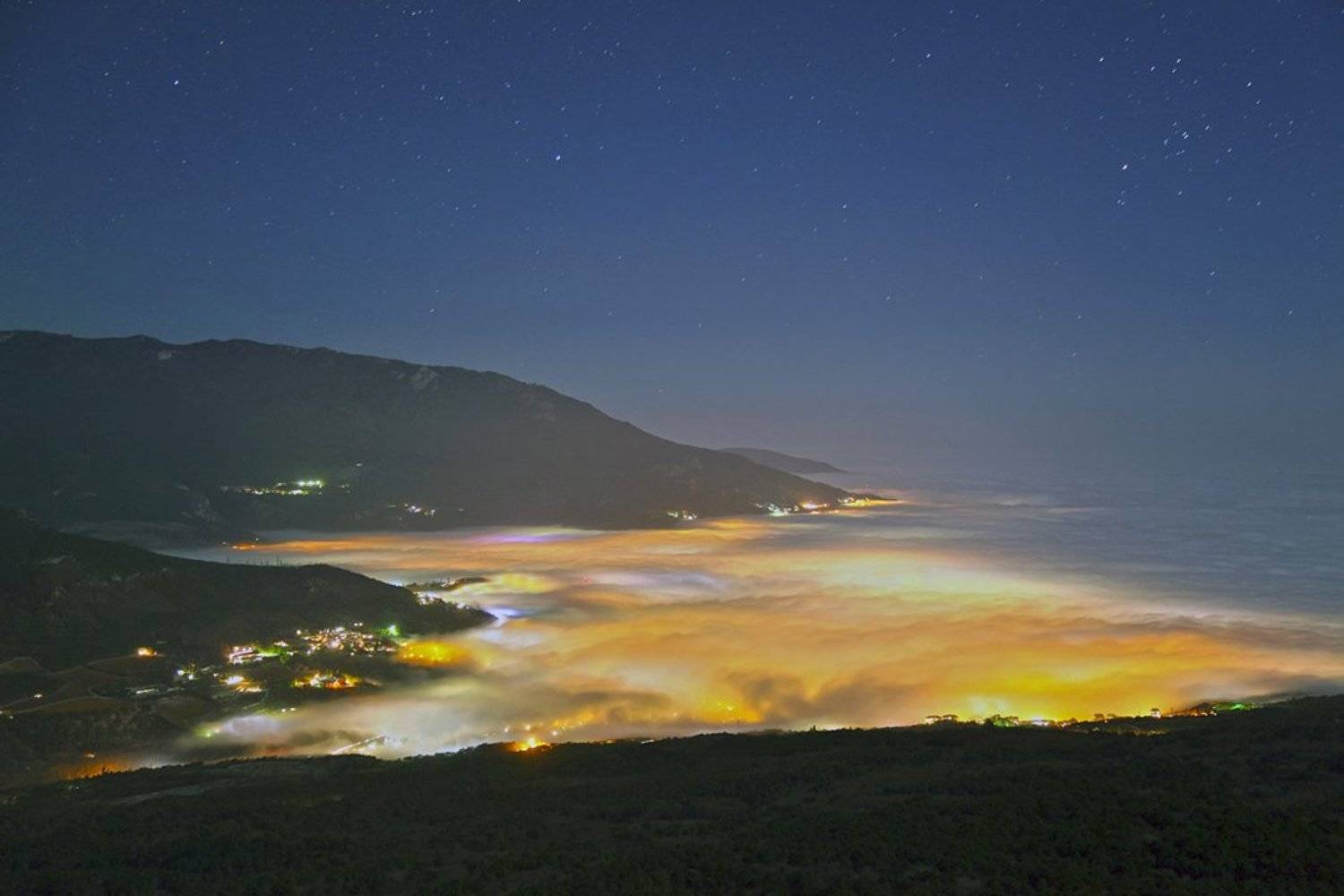 ночь, свет, туман, город. горы, небо, облака, крым, пейзаж,, Сергей Шульга