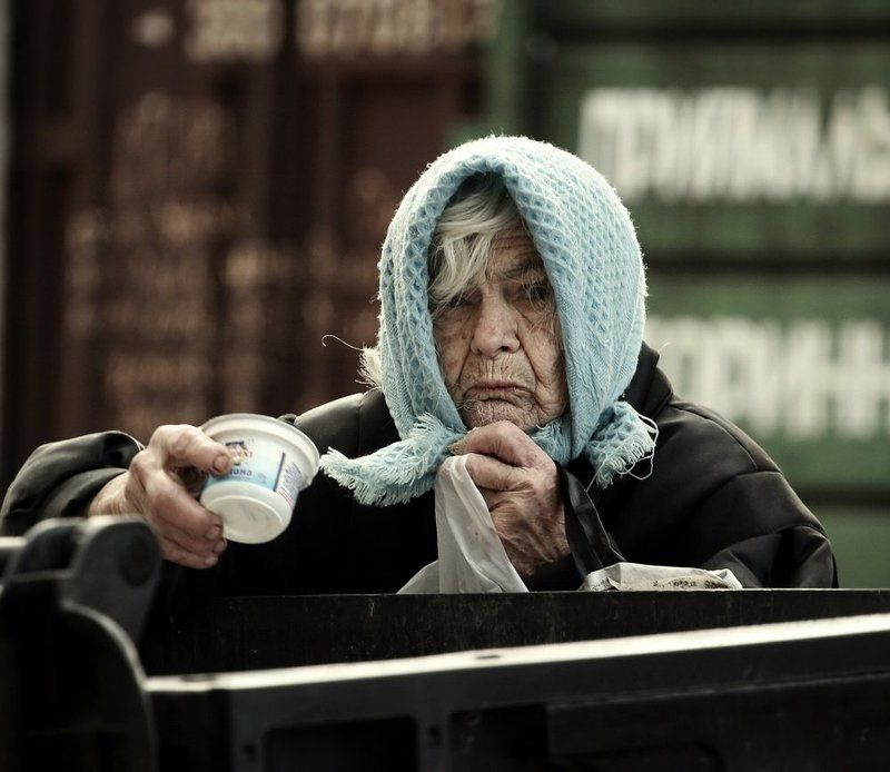 жанровый, портрет, женщина душа рвется на куски фото превью