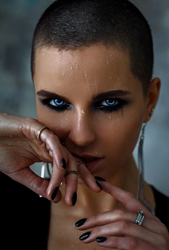 Julia фото превью