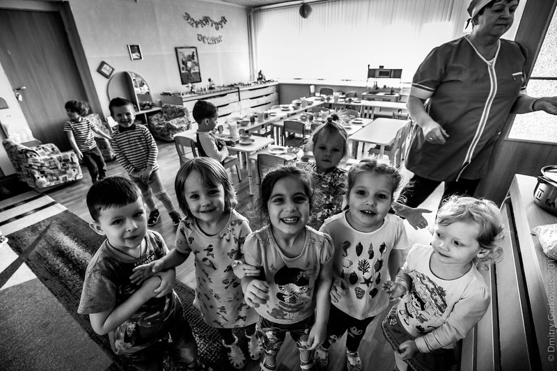 Один день из жизни России. В садике. фото превью