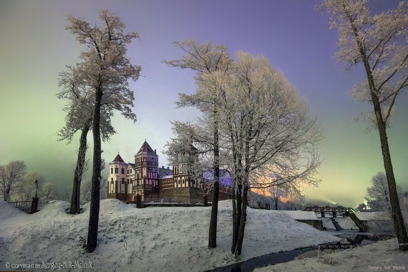 беларусь, мир, замок, дворец, архитектура, ночь Дневная ночь в Мире фото превью