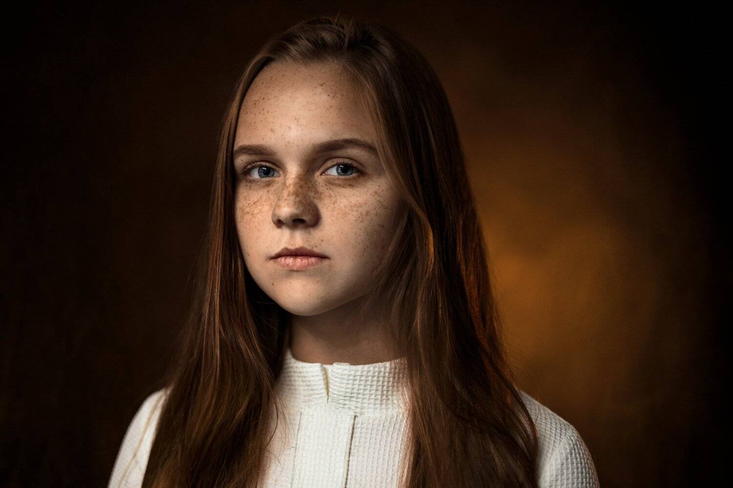 portrait, girl, people, color, eyes, light, девушка, studio, студия, портрет, head, свет, человек, эмоции, цвет, фотосессия, falsh, Иван Лосев