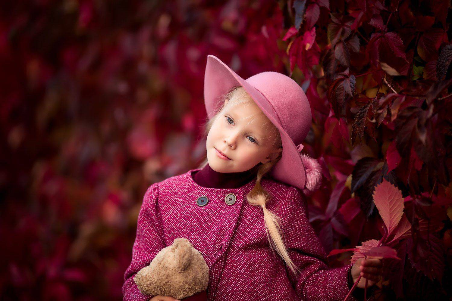 child, children, kids, детский фотограф, фото, фотография, детская фотография,красный цвет, колористика,ребенок, осень, детская и семейная фотография, портрет, Важенина Лена