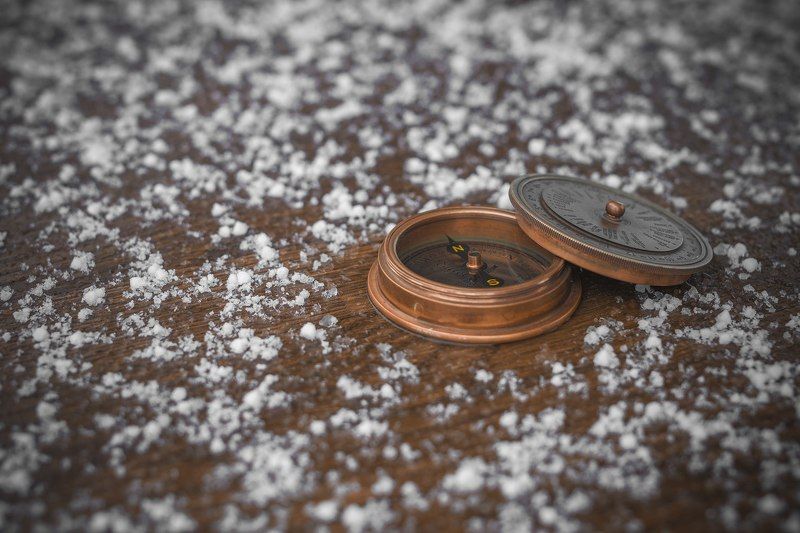 компас, снег, первый снег, стол, дорога, путешествие \