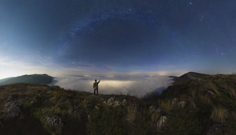 #night #skalsko #nightscapes #milkyway #fog #stars  Skalsko under fog фото превью