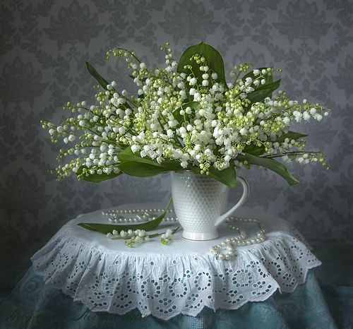 Ландыши с жемчугом.