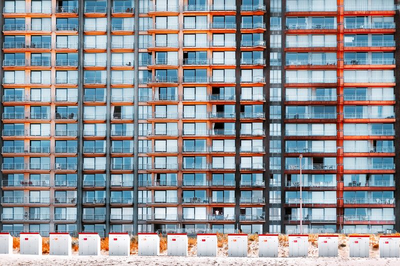 пляж, дом, пляжные домики, человек, один дома, абстракция, *Один дома* фото превью