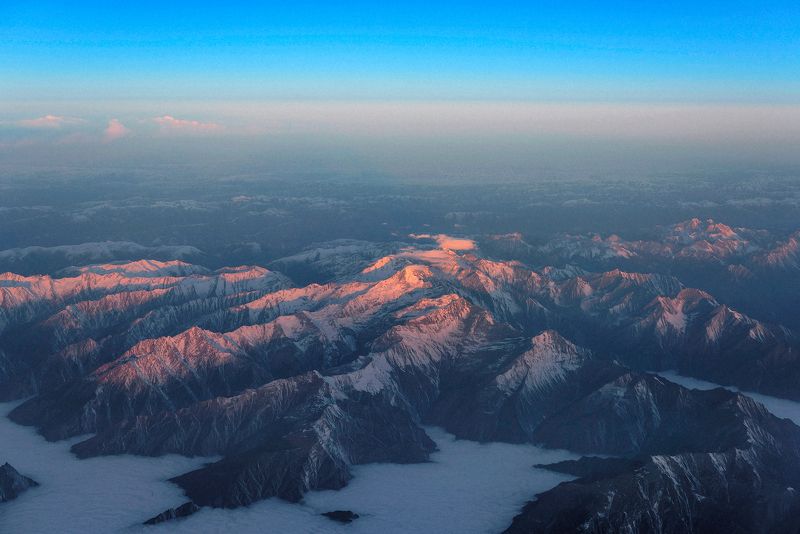 mountains, горы, рассвет, sunrise, clouds, облака Above the clouds фото превью