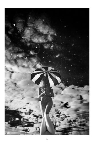 В зазеркалье