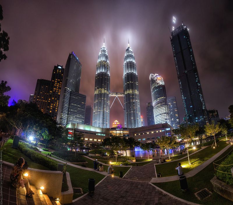 Про Петронас... фото превью