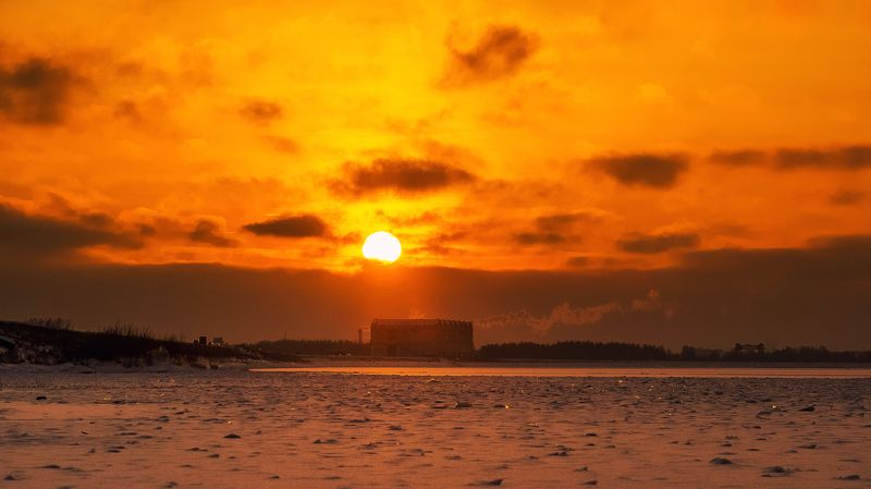 закат, Рыбинск, ГЭС, зима, лед, снег, водохранилище Инферно фото превью
