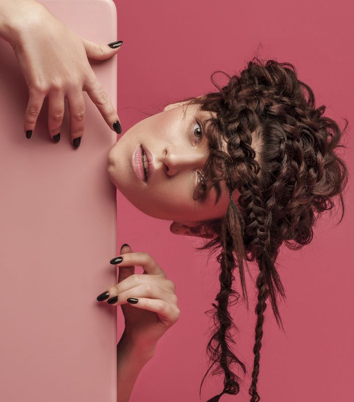 Head фото превью