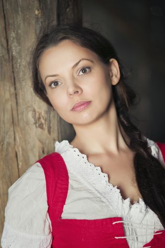 Ania S