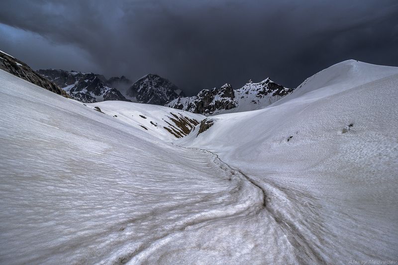 горы, скалы, Таджикистан, фаны, перевал, снег, лавина, памир, Казнок, mountains,Tajikistan, Фаны, Перевал Двойной фото превью