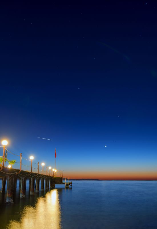 Blue hour фото превью