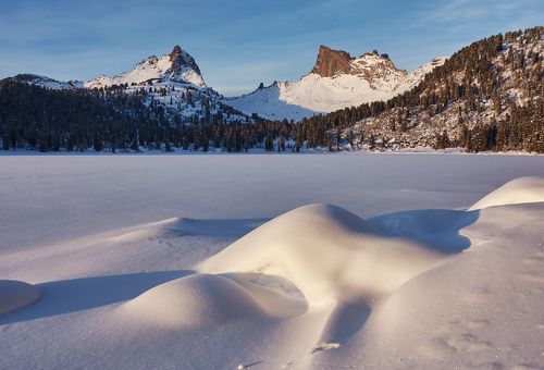 Ясный день в горах