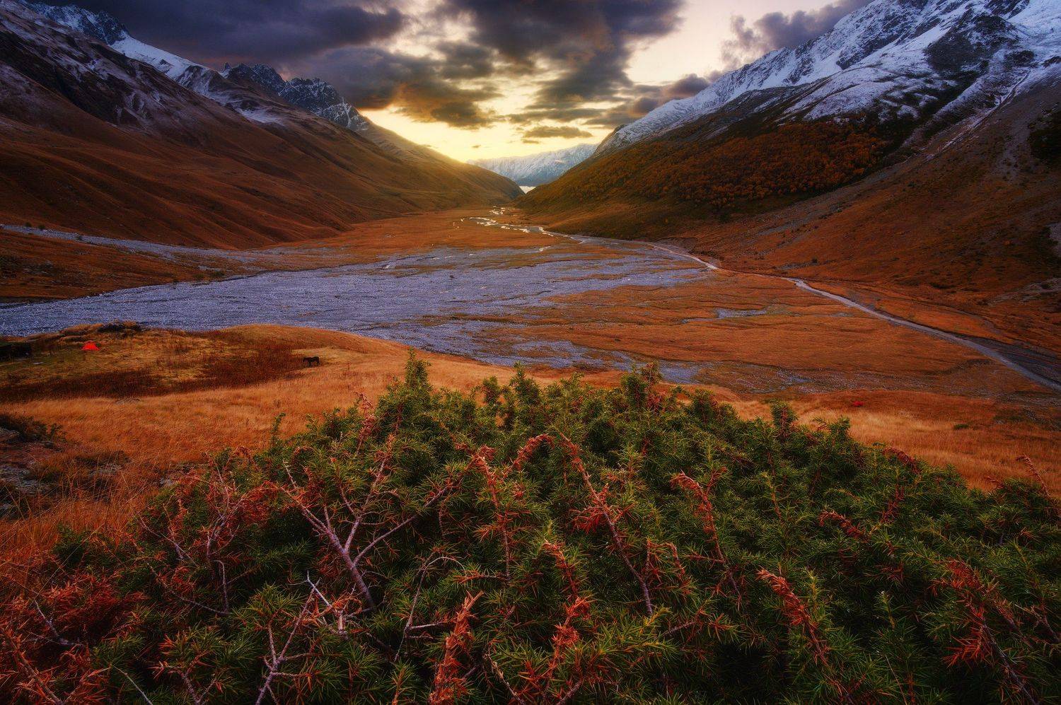 россия, кавказ, северная осетия, горы, ущелье, дигория, рассвет, сумерки, природа, хребет, скалы, небо, река, ледник, болото, Оборотов Алексей