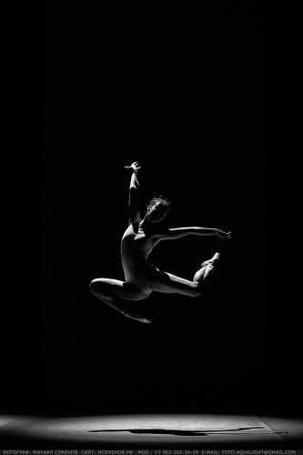 B&W ballet
