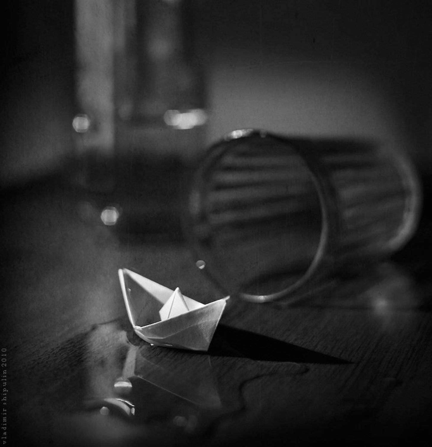 мечты,мечта,кораблик,бумажный,стакан,бутылка,пьянство,алкоголизм,владимир,шипулин, Vladim_Shipulin