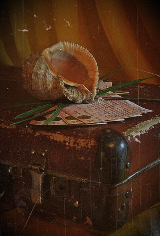 А я сяду в кабриолет и уеду куда-нибудь :) фото превью