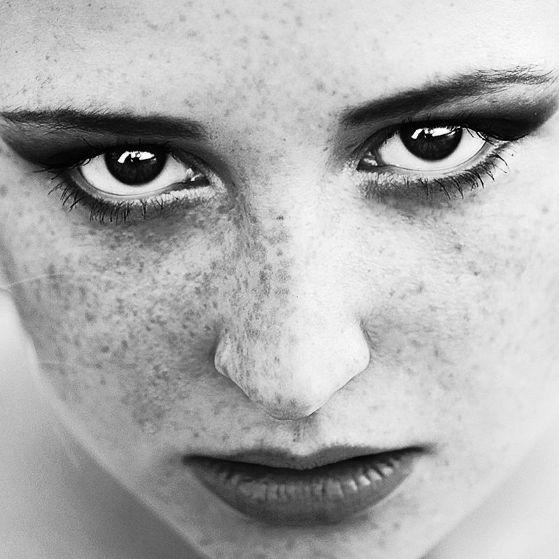 look into my eyes фото превью