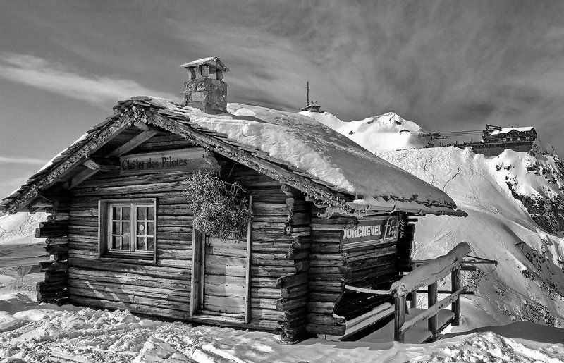 горы, приют, альпы Chale des Pilotes фото превью