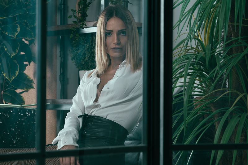 portrait Nina фото превью