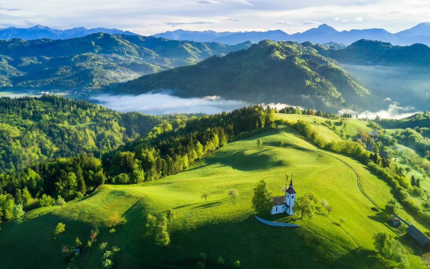утро, словения, квадрокоптер, дрон, рассвет, green, hill, slovenia, drone, aerial, spring, Василий Яковлев