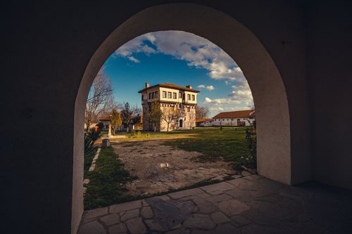 Араповски манастир
