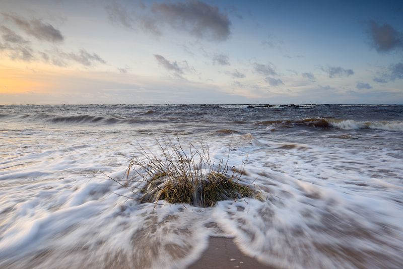 пейзаж, шторм, море, закат, волны, латвия *** фото превью