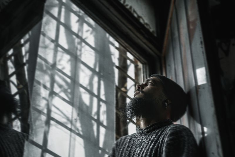 В заперти фото превью