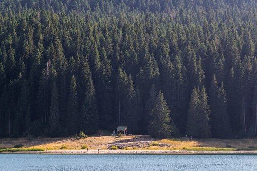 Черное Озеро