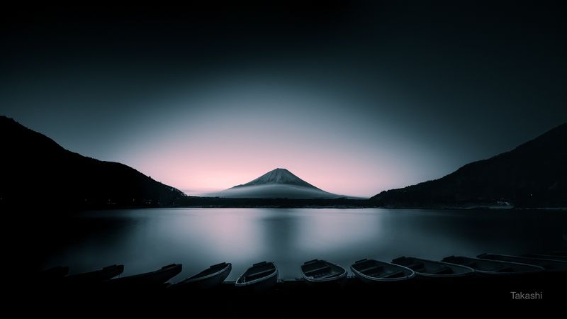 Fuji,Japan,mountain,lake,water,boat,sunrise,dawn,pink,green,beautiful,amazing,wonderful, Boats at dawn (Green & Pink version) фото превью