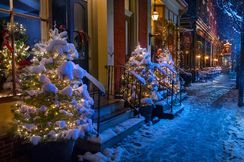 Snowy Night фото превью