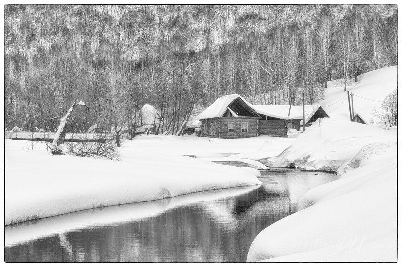 Речка - незамерзайка. Башкирия. Деревня Мендим. фото превью