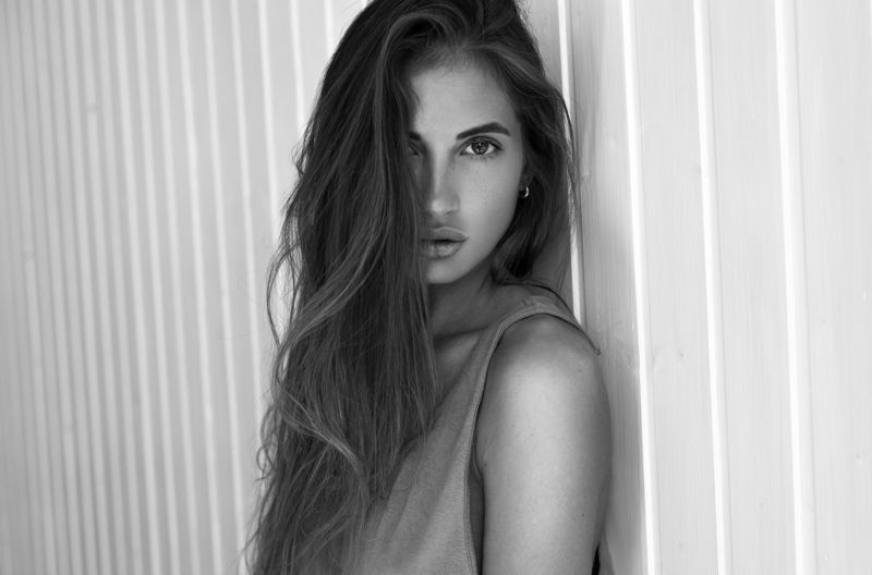 Taya фото превью